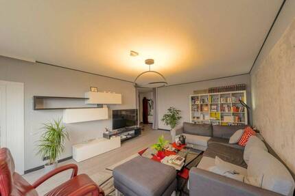 Ihr neues IMMOBILIEN QUARTIER: Hochwertige 3,5-Zimmer Wohnung mit Weitblick im Ihmezentrum - Hannover Linden-Mitte
