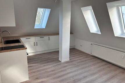 Reserviert!Kernsanierte 2-Zimmer-Wohnung in GlückstadtErstbezug