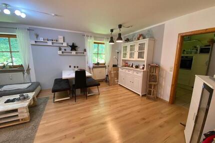 Siegsdorf 4 Zimmer Maisonette Wohnung 115qm inkl. Garage und EBK