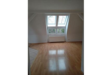 3,5-Zimmer-Dachgeschosswohnung in Stollberg Gartenstadt - Stollberg (Erzgebirge)