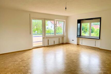 Sonnige Wohnung mit zwei Balkonen - Donzdorf