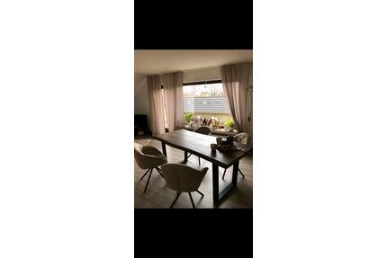 Charmante 2 Zimmer DG-Wohnung mit Balkon in zentraler Lage - Minden Bärenkämpen