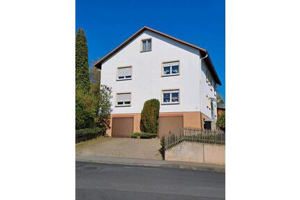 Mehrfamilienhaus mit Zwei Garagen - Bad Kissingen