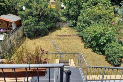 2 FHS! Komplett kernsaniert und renoviert - Zwei getrennte Wohnungen (Masionette wird frei) mit Balkonen, Garten und Garage, in St. Ingbert-SÜD - Sankt Ingbert