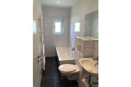 Wohnung zum Mieten in Rötha 480,00 € 78.31 m²