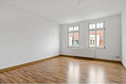 Schnell sein lohnt sich, 2 Raum-Wohnung in Zeitz!