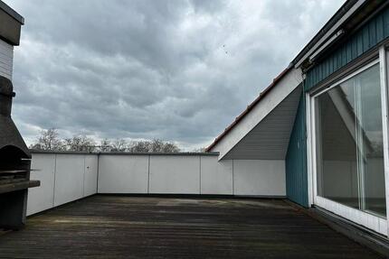 Gemütliche Wohnung im DG mit großzügiger Dachterrasse - Ahlen