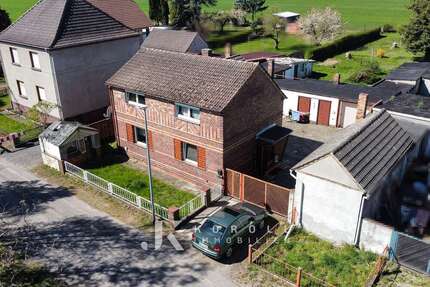 Haus zum Kaufen in Hosena 49.000,00 € 98.65 m²