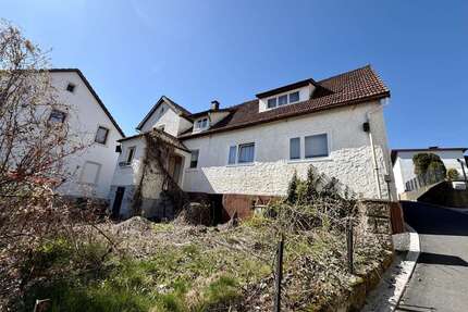 Haus zum Kaufen in Küps Theisenort 90.000,00 € 127.8 m² - Küps / Theisenort