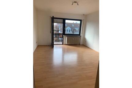 2-zw in Veitsbronn mit neuem Wannenbad und Balkon, für 1 Person