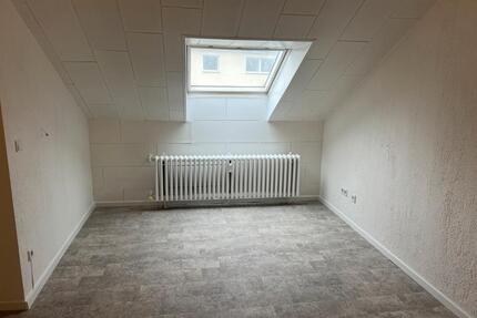 Helle Dachgeschoss Wohnung im Innenhafen - Duisburg