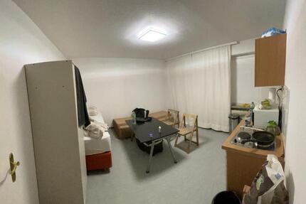 1-Zimmer-Wohnung mit Balkon möbliert - Hannover Ahlem-Badenstedt-Davenstedt