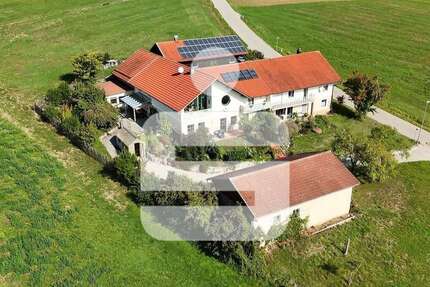 Haus zum Kaufen in Triftern 790.000,00 € 413 m²