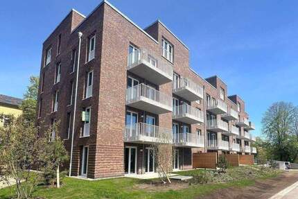 Moderne Naubau Stadtwohnung! - 1.300,00&nbsp;EUR Kaltmiete, ca.&nbsp; 87,10&nbsp;m&sup2;&nbsp;Wohnfl&auml;che in Schleswig (PLZ: 24837)