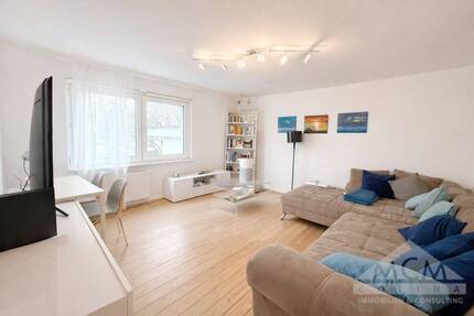 Schick modernisierte Wohnung mit viel Charme im beliebten Bornheim - Frankfurt am Main / Bornheim