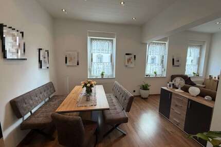 Haus zum Kaufen in Solingen 341.200,00 € 117.28 m²