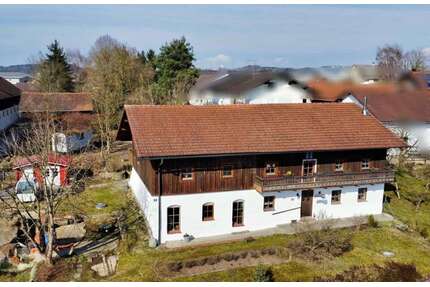 Haus zum Kaufen in Aldersbach 549.000,00 € 310 m²