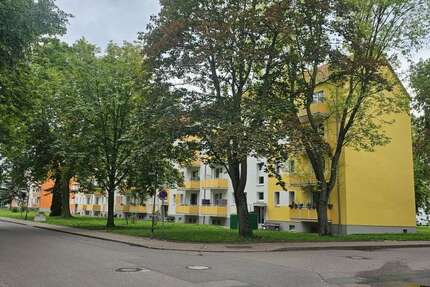 Wohnung zum Mieten in Braunsbedra 298,00 € 49.61 m²
