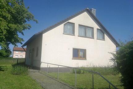 Einfamilienhaus auf schönem Grundstück - Rimpar