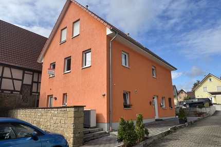 Energieeffizientes EFH mit Einliegerwohnung, Terrasse und großem Hof - Sulzfeld