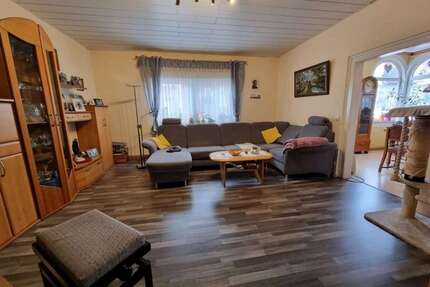 Haus zum Kaufen in Neustadt bei Coburg 444.500,00 € 315 m²