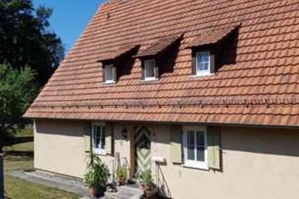 226.01 Schöne 2 ZKB Wohnung Königsberger Straße 6 in Nentershausen