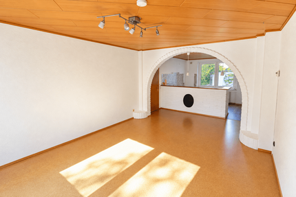 Wohnung zum Kaufen in Duisburg 160.000,00 € 76 m²