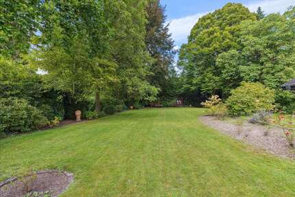 Grundstück zu verkaufen in Hannover 2.100.000,00 € 2410 m²