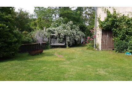 Großzügiges Wohnen mit Gartenidylle, Scheune und Gästehaus - Mittenwalde