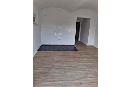 Wohnen im grünen schöne 2-R-Wohnung in MD-Altstadt EG. ca.45m2 zu vermieten . - Magdeburg