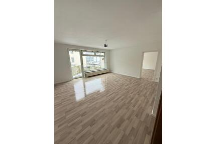 Helle 3 Zi.-Whg. + 2 Balkone in der Magdeburger Str. 12b, Herten