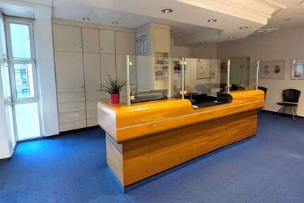 Wohnung zum Kaufen in Bayreuth 379.900,00 € 264 m²