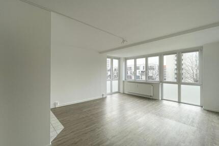 *Klein, fein - DEIN* - 341,00&nbsp;EUR Kaltmiete, ca.&nbsp; 7,15&nbsp;m&sup2; in Dresden (PLZ: 01067)