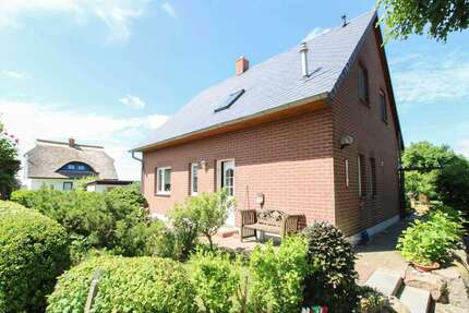 Haus zum Kaufen in Dranske 399.000,00 € 95.77 m²