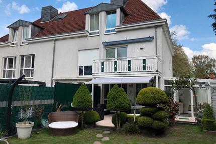 Reiheneckhaus mit WintergartenPoolBalkonGarage etc. - Castrop-Rauxel Becklem