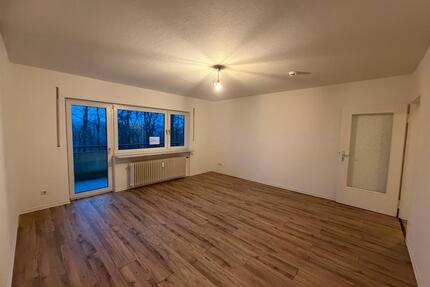 moderne 2-Zimmer-Wohnung mit großem Balkon auf dem Eschberg in Saarbrücken