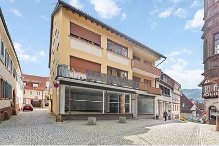 Haus zum Mieten in Gernsbach 400,00 € 0 m²