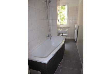 @ Frisch saniert in Strenzfeld: Eure 3-Zimmer-Chance im EG @ - Bernburg (Saale)