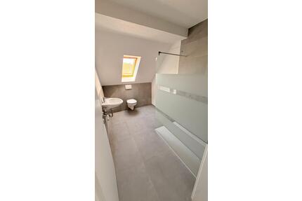 Neu renovierte zwei Zimmerwohnung - Tuttlingen