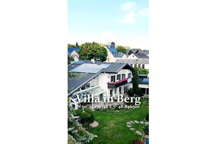 Villa mit Indoor-Pool, Wärmepumpe & großem Garten in Berg - Holzhausen an der Haide
