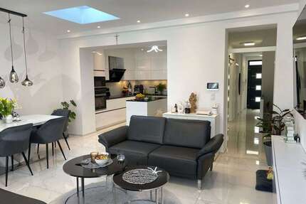 Haus zum Kaufen in Mönchengladbach 359.800,00 € 140 m²