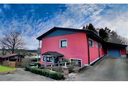 Das perfekte Familienhaus! Saniert und in familienfreundlicher Lage - Einziehen - Wohlfühlen! - Marktleugast