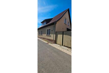 Einfamilienhaus - 125.000,00&nbsp;EUR Kaufpreis, ca.&nbsp; 126,00&nbsp;m&sup2; in Sondershausen (PLZ: 99706)