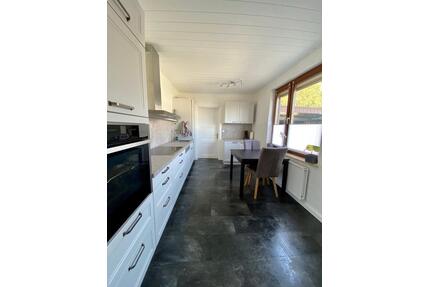 Pauschalmiete: 2-Zimmer Dachgeschosswohnung mit Dachterrasse - Wesselburen