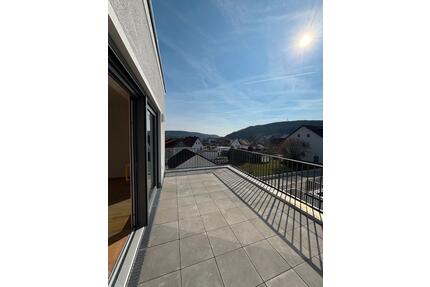 Moderne 3-Zimmer-Neubau Wohnung mit Balkon in Nabburg (KfW 40NH)