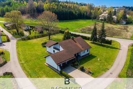 Haus zum Kaufen in Laberweinting 648.500,00 € 167 m²