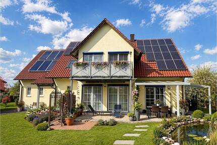 Wo Wohnträume wahr werden-Familienidyll mit Einliegerwohnung im ruhigen wunderschönen Gartenparadies - Kutzenhausen / Maingründel