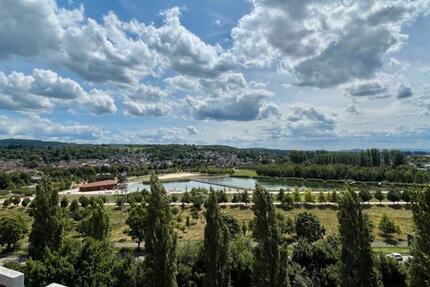 Panorama inklusive - 2-Zimmer-Wohnung über den Dächern von Lahr - Lahr (Schwarzwald)