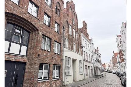 ALTBAUUNIKAT - SCHLÜSSELFERTIG NACH IHREN IDEEN - Lübeck