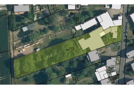 Baufälliges Haus mit 2306qm Grundstück in Gemmerich - Holzhausen an der Haide
